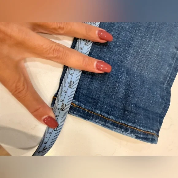 EUC Loft Modern Skinny Jeans – Size 10 - Picture 7 of 7